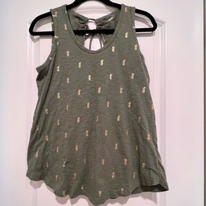 Old Navy Olive Tank Top with Gold Pineapples Size M